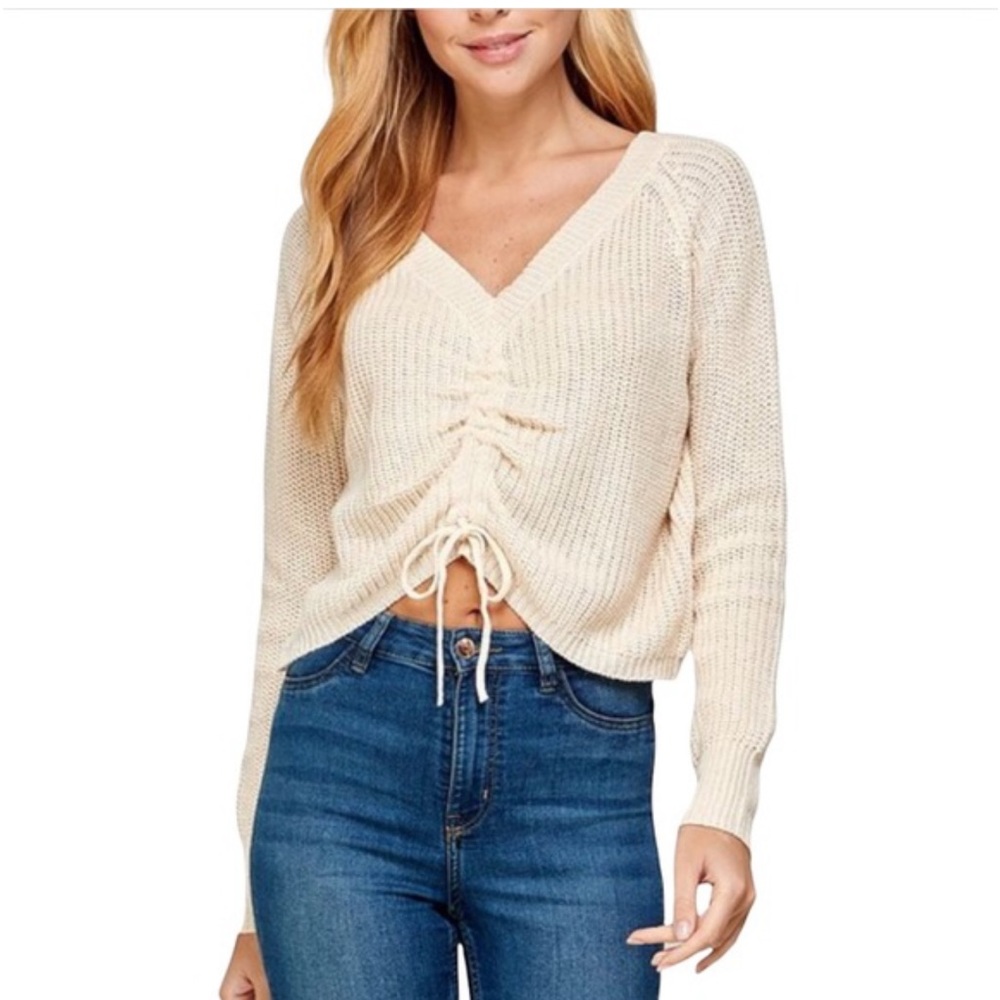 A. Peach Adjustable Ruching Knit Sweater.‎ Size S